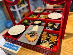 -勺子米线·云南传统小吃市集(四方街店)