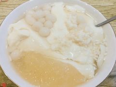 莲子糊-乐山冰粉·狼牙土豆(竹溪湾店)