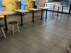 -麦当劳(石坝服务区店)