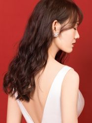 -光阴的故事婚纱摄影(苏州店)