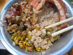 -梁阿婆廿年老牌扣肉糯米饭