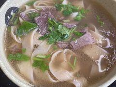 -十二忠手拉面(五福店)