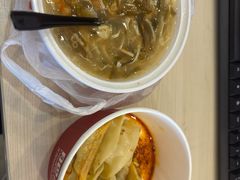 辣糊汤-肥叔锅贴(上沙路店)