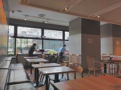 用餐区-肯德基(福民路店)