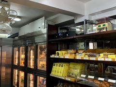 面包甜点陈列柜-安德鲁饼店(总店)