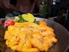三色海胆饭-魔丼屋(日月光店)