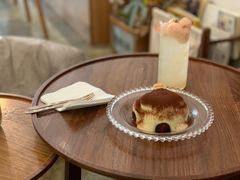 -半勺舒舒生日蛋糕店