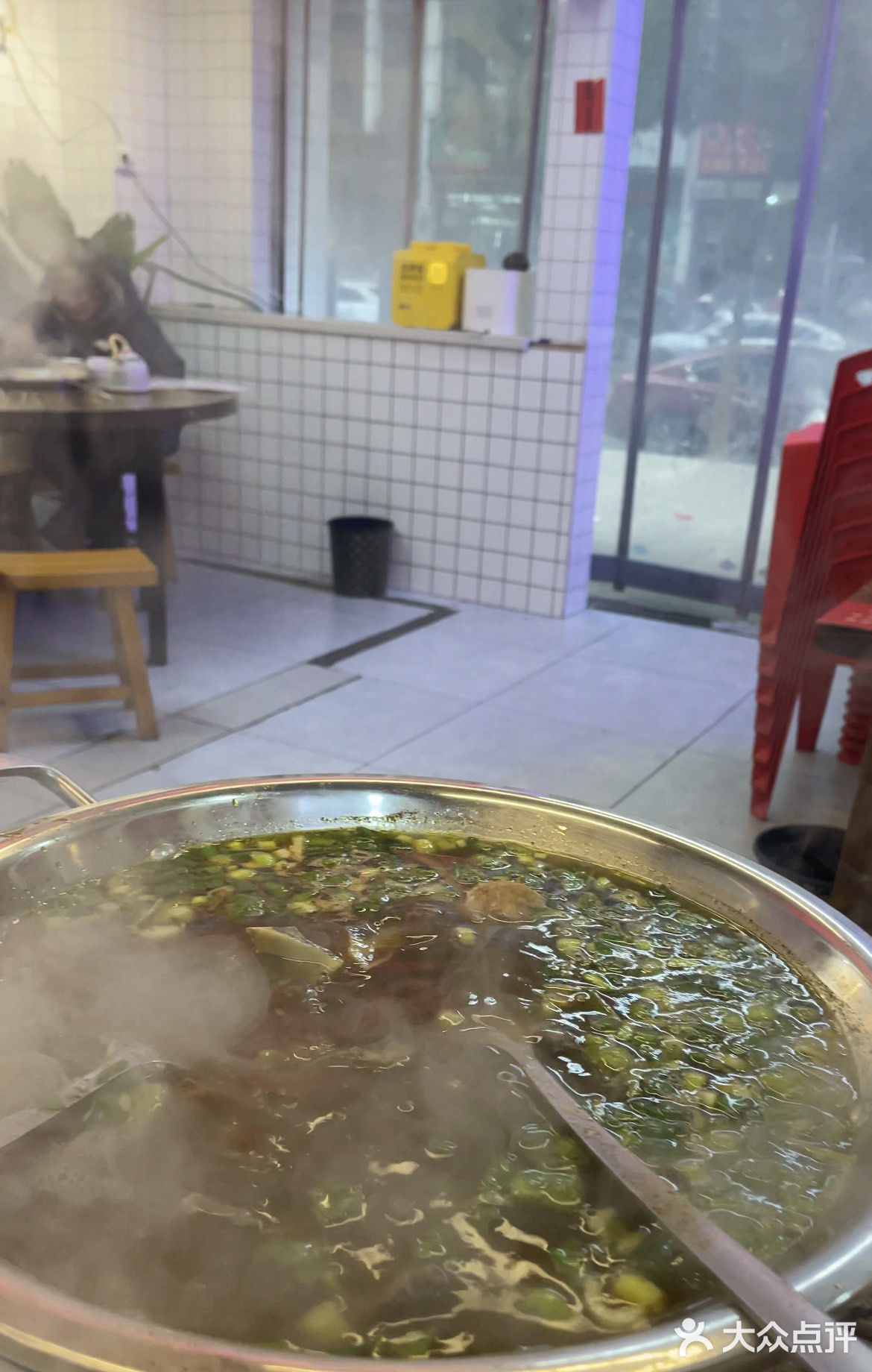大口吃肉！大口吃蒜！