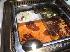 -巴渝瓦肆重庆鲜火锅(宝龙环湖店)