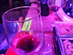 -喜鹊音乐酒馆(西街店)