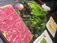 -大匠工房古船木艺术餐厅·猪肚鸡专门店(长白仙岛店)