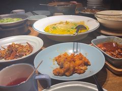 -蜜桃餐厅·伴山(湖滨商业街店)