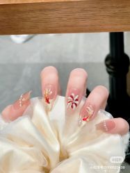 -Fanni美甲美睫皮肤管理