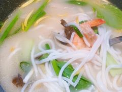 云南过桥米线-云海肴·汽锅鸡·云南菜(苏州中心店)