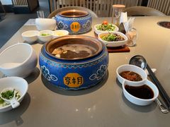 -享月汤皇·海鲜小火锅·聚会(曲江创意谷店)