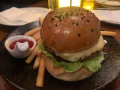 牛肉汉堡-THE PADDY FIELD田野西餐厅(禅城店)