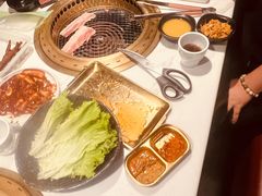 -炙城·韩式烤肉(南京东路店)