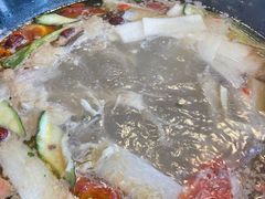 -小志家.鲜牦牛肉牛杂火锅野生菌汤锅