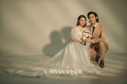 -雪中彩影婚纱摄影·微光艺术中心