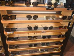 -MUJOSH木九十眼镜(月星环球港B1店)