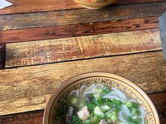 -正宗李家土鸡米线店