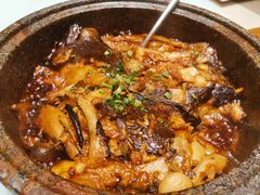 砂锅蝶鱼头-新海渔港·胶东海鲜家常菜·家宴(奥体中心店)