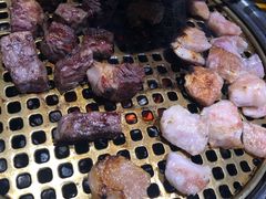 -唯成•韩国炭火烤肉 유성고기