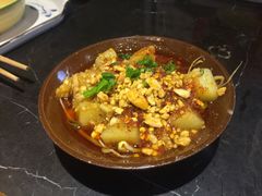 -巴四老城区炭火蛙锅(张江店)