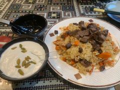 手抓饭-新疆伊宁远征餐厅