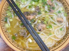 -正宗李家土鸡米线店