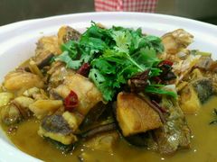 -鲁班小馆(政四街店)