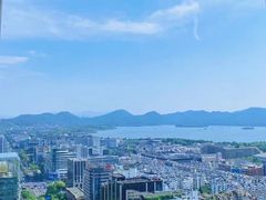 -Hi City·城市之巅