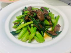 -万龙洲海鲜(大兴绿地缤纷城店)