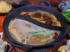 -赵美丽·重庆社区火锅·直营店(火车东站·中豪国际店)