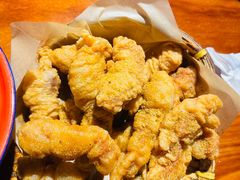 -爆炸头阿姨小四川正宗川味小吃(无任何分店)