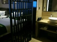 -深圳罗湖东门步行街亚朵X酒店