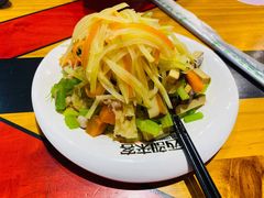 -西部来客大盘鸡(东大街店)