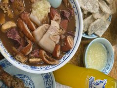 肥肠肺头-门框胡同百年卤煮(新街口店)