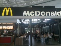 门面-麦当劳(深圳北站高铁店)