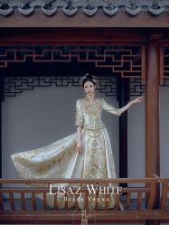 点击看大图 -Renee芮亦婚纱