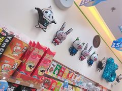 -全家便利店(秀沿路店)