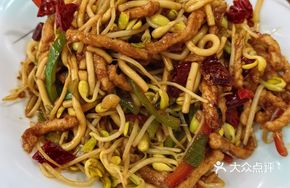 Stir-Fried Pork Shreds with Bean Sprouts and Vermicelli