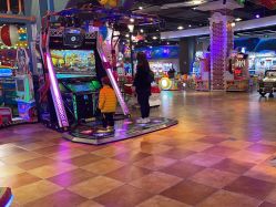 点击看大图 -卡通尼乐园·生日会(烟台永旺店)