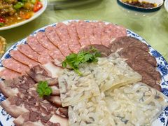 -鹤乡东北菜(崮山路店)