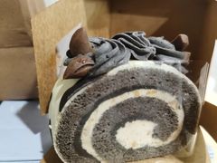 黑芝麻芝士犇犇卷-星巴克臻选(莘庄仲盛店)