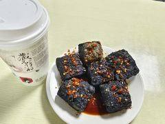 -五娭毑臭豆腐(黄兴南路店)