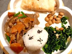 -优护优家Ucare月嫂育儿嫂陪伴师(静安店)