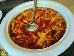 酸辣汤-刘妈菜馆(磁器口店)