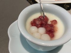 -小厨娘绣中淮扬(总统府大行宫店)
