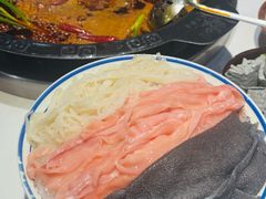 -卤校长老火锅(杨家坪直营店)